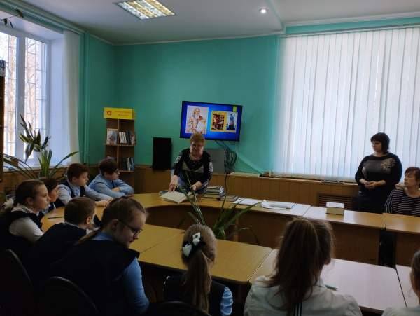 «Откуда письменность пришла?» Библиотечный урок